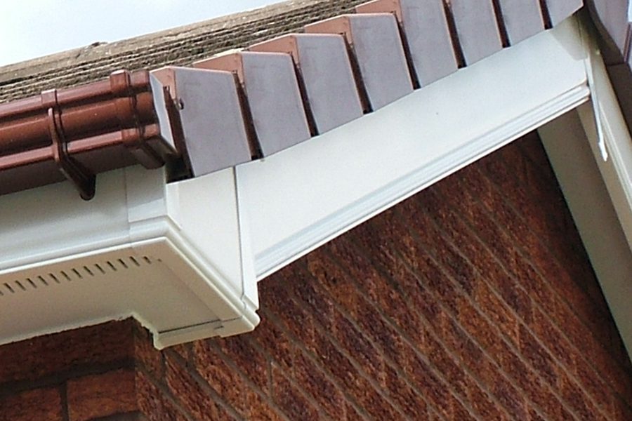 barge-boards-roofline-products-droylsden-glass