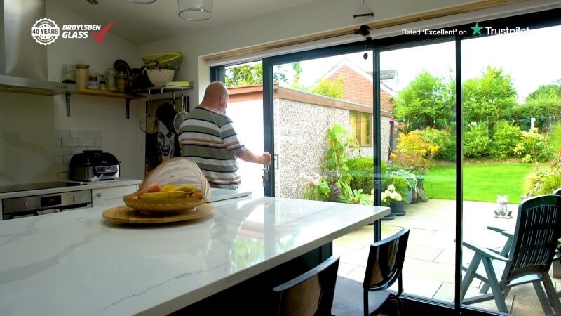 Aluminium sliding patio doors