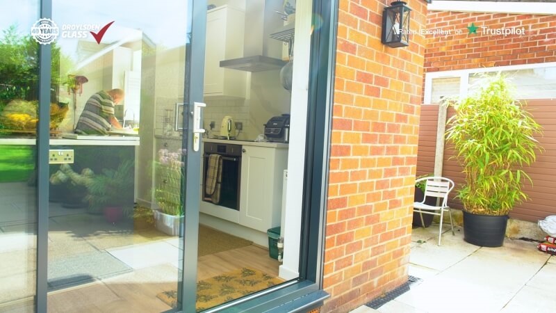 Aluminium sliding patio doors